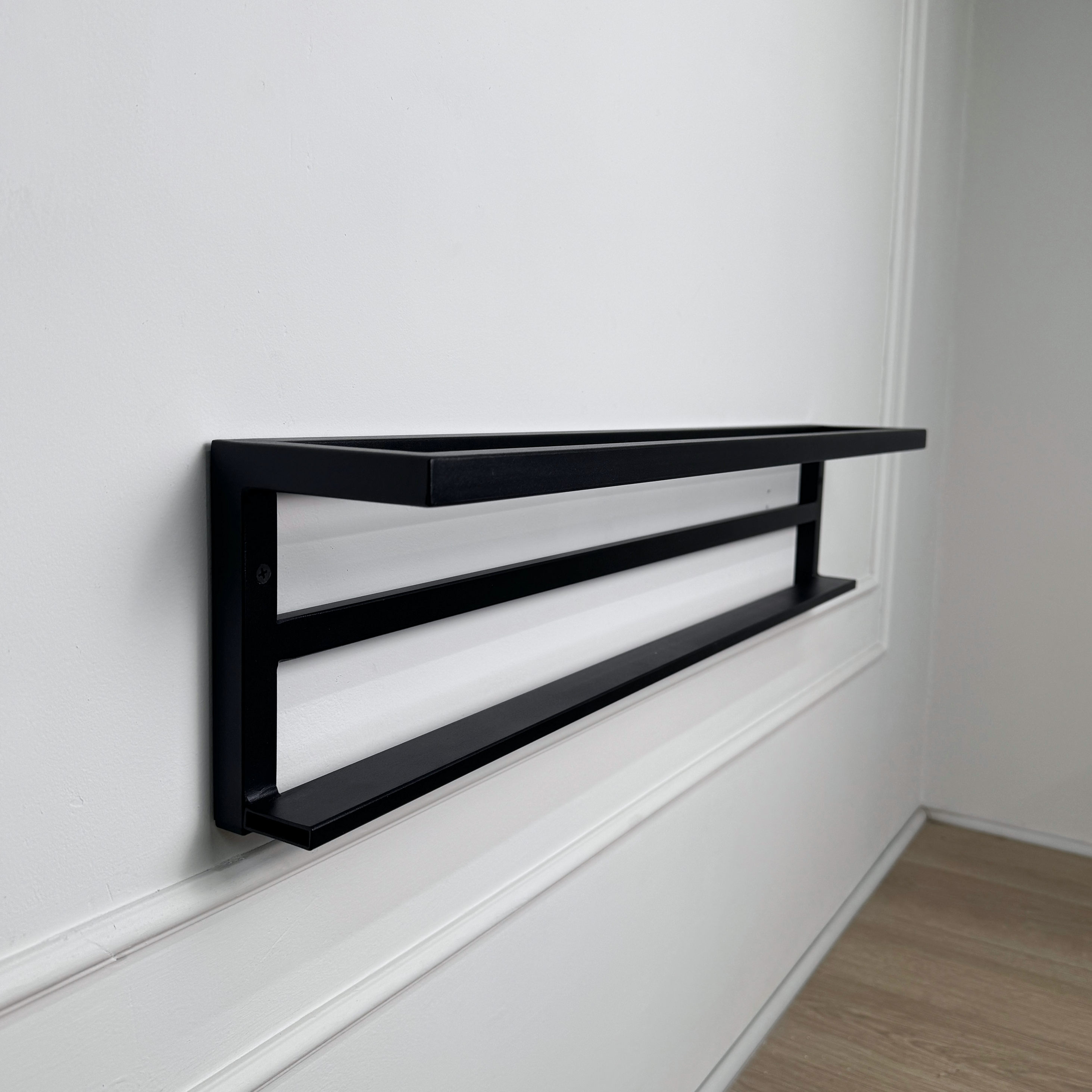 Minimalist Wall Shoe Shelf